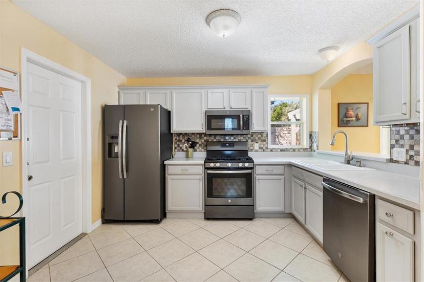 Picture of 1952 Peachtree Avenue, The Villages FL 32162