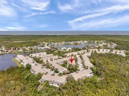 Picture of 585 Black Lion Drive Ne, St Petersburg, FL 33716