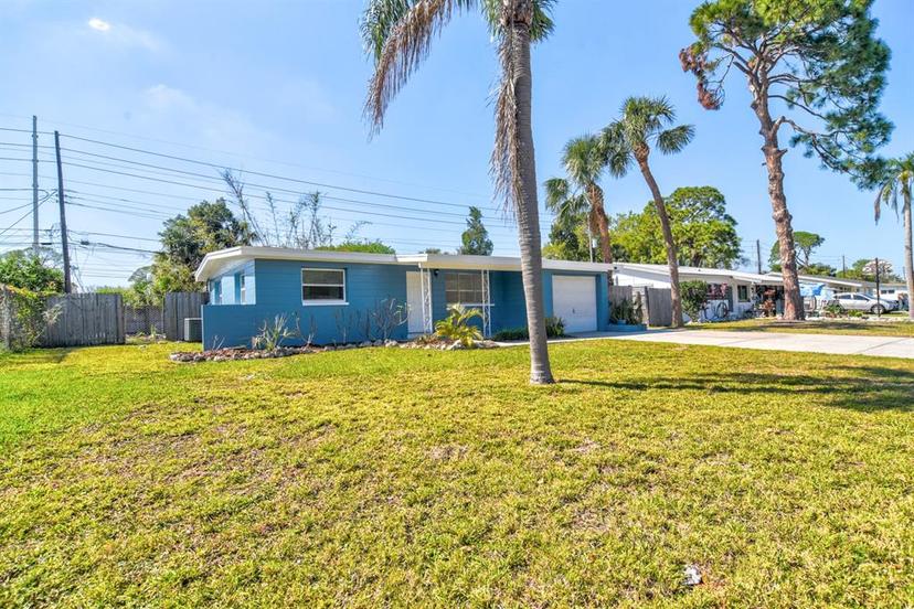 Picture of 5600 Bay Street Ne, St Petersburg FL 33703
