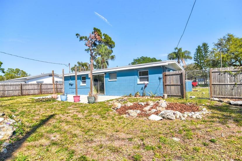 Picture of 5600 Bay Street Ne, St Petersburg FL 33703