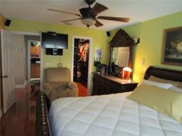 Picture of 4151 S Semoran Blvd # 4, Orlando, FL 32822