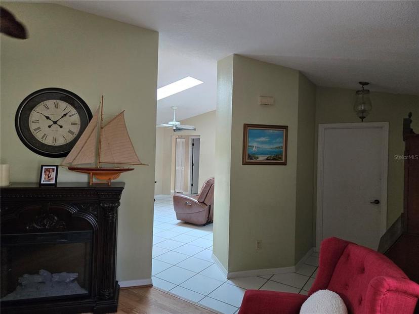 Picture of 17179 Edgewater Dr, Port Charlotte FL 33948