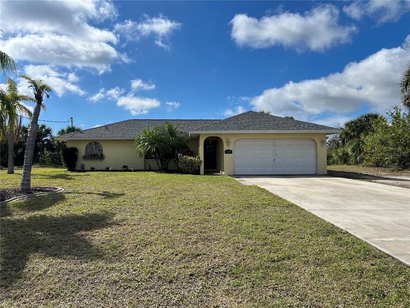 Picture of 17179 Edgewater Dr, Port Charlotte FL 33948