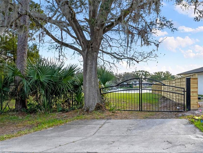 Picture of 215 Nob Hill Circle, Longwood FL 32779