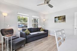Picture of 3711 1St Avenue S, St Petersburg, FL 33711