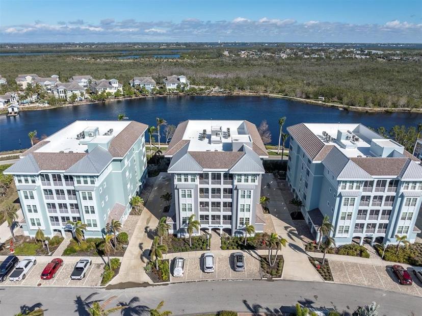 Picture of 383 Aruba Circle Unit 102, Bradenton FL 34209