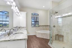 Picture of 2412 Gallagher Road, Dover, FL 33527