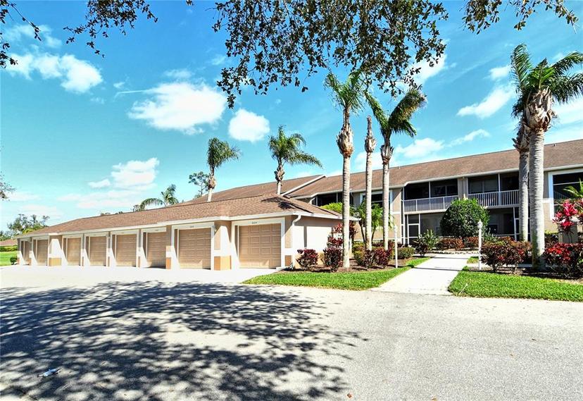 Picture of 5320 Hyland Hills Avenue Unit 2222, Sarasota FL 34241