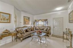 Picture of 372 Aylesbury Court, Kissimmee, FL 34758