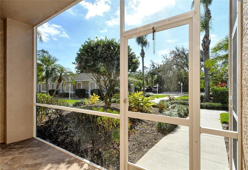 Picture of 5310 Hyland Hills Avenue Unit 2114, Sarasota FL 34241