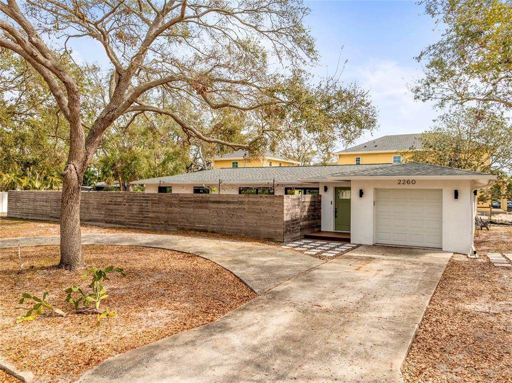 Picture of 2260 Bay Street Se, St Petersburg, FL 33705