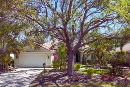 Picture of 8121 Collingwood Court, University Park, FL 34201