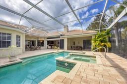 Picture of 8121 Collingwood Court, University Park, FL 34201