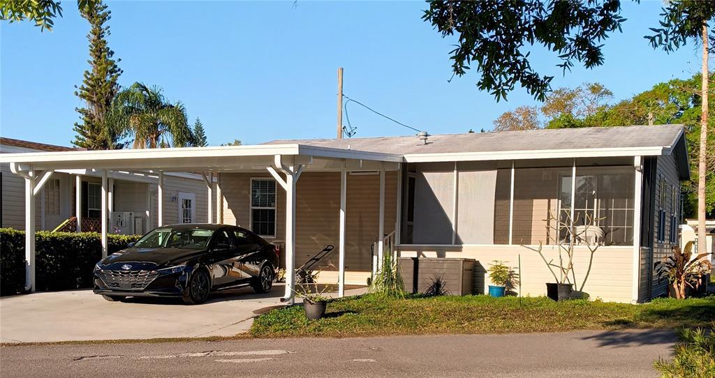Picture of 1668 Mary Lane Unit 341, Lutz, FL 33558