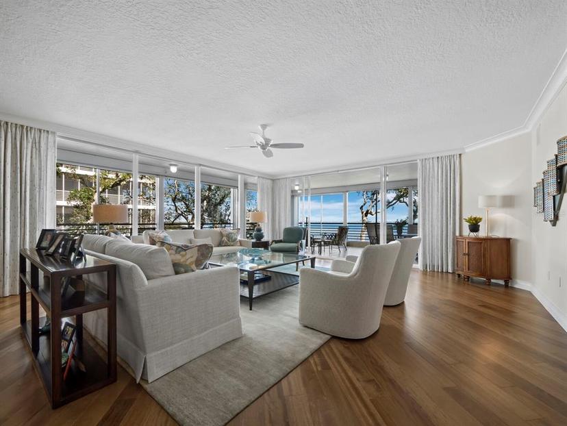 Picture of 2410 Harbourside Drive Unit 121, Longboat Key FL 34228