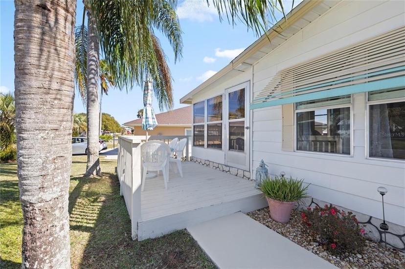 Picture of 906 Beechwood Avenue, Lady Lake FL 32159