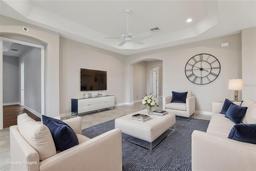 Picture of 960 Pickering Path, The Villages, FL 32163