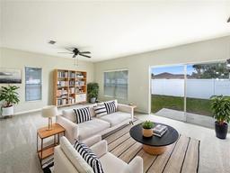 Picture of 240 Whispering Pines Way, Davenport, FL 33837