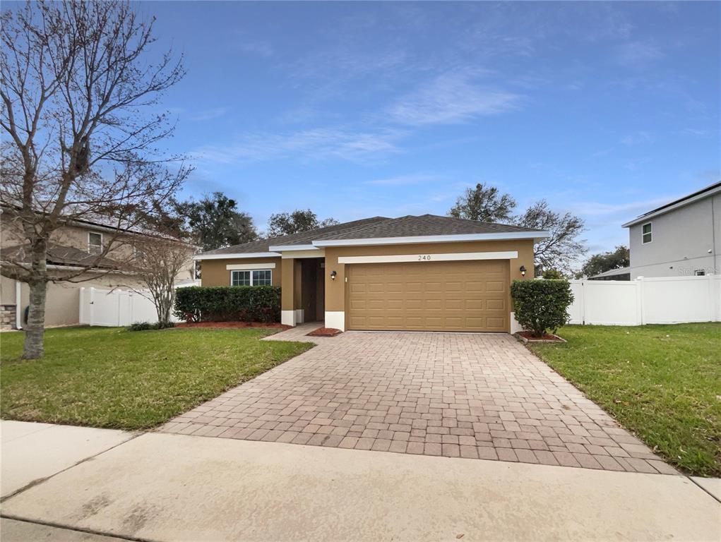 Picture of 240 Whispering Pines Way, Davenport, FL 33837