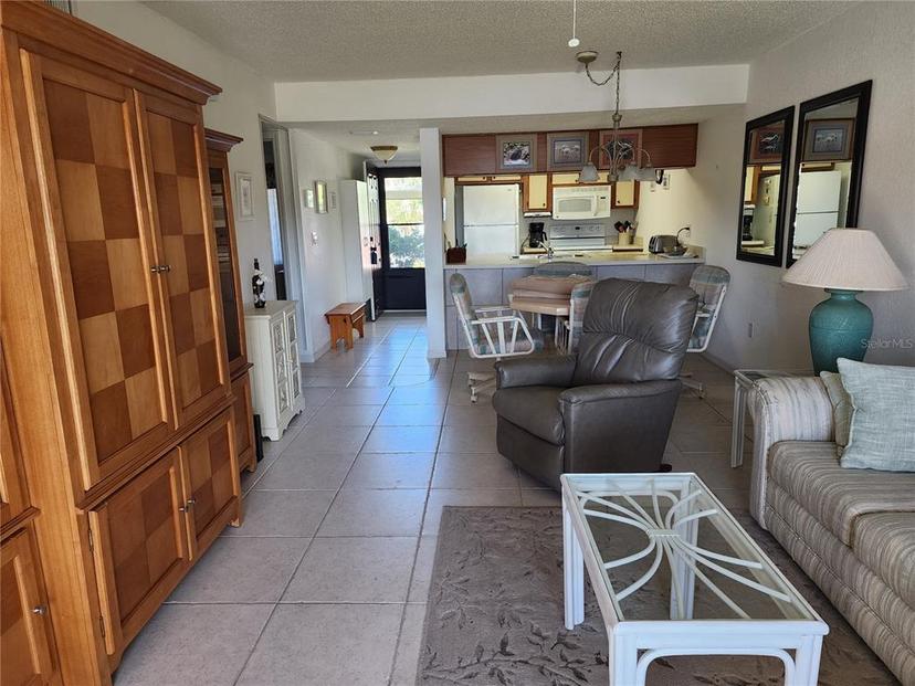 Picture of 4000 Oakview Drive Unit L2, Punta Gorda FL 33980