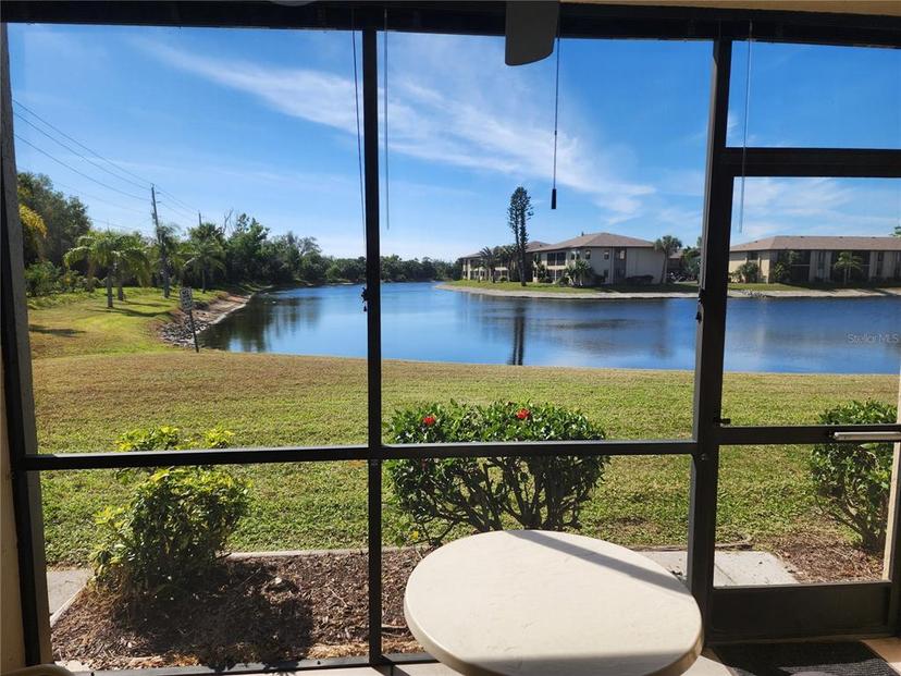 Picture of 4000 Oakview Drive Unit L2, Punta Gorda FL 33980