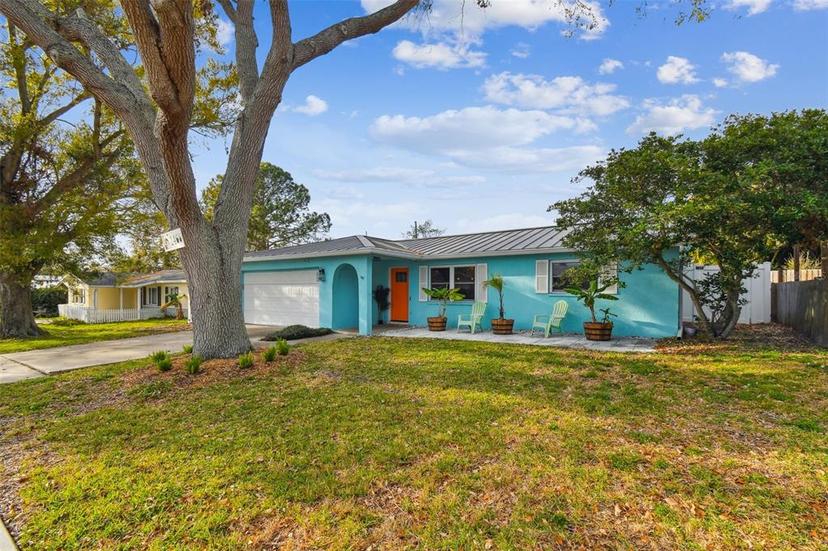 Picture of 1468 Plateau Road, Clearwater FL 33755