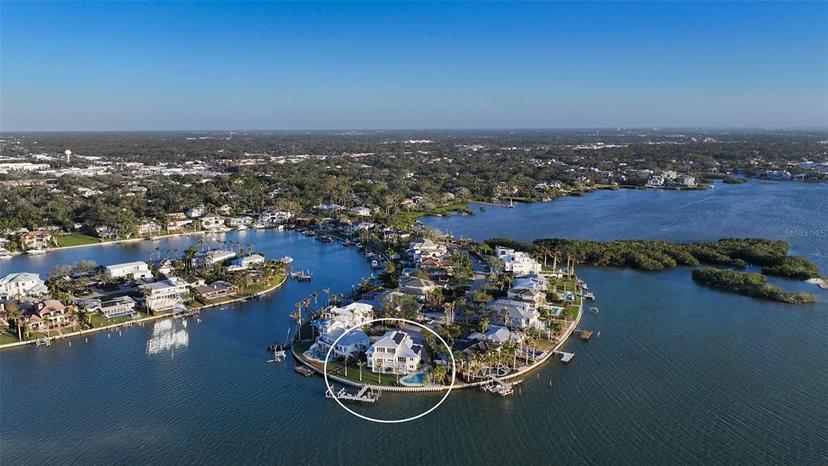 Picture of 1300 Tangier Way, Sarasota FL 34239