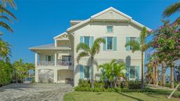 Picture of 1300 Tangier Way, Sarasota, FL 34239