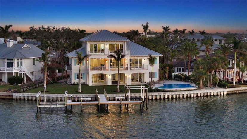 Picture of 1300 Tangier Way, Sarasota FL 34239
