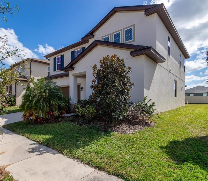 Picture of 685 Meadow Pointe Drive, Haines City FL 33844