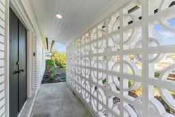 Picture of 8704 Thornwood Lane, Tampa, FL 33615