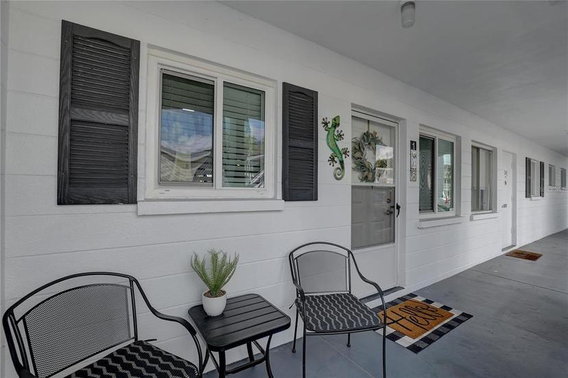 Picture of 1546 Pleasant Road Unit J1, Bradenton FL 34207
