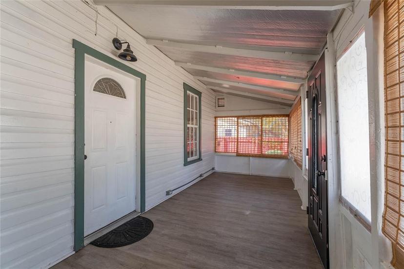 Picture of 915 E North Bay Street, Tampa FL 33603