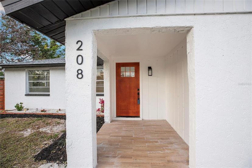 Picture of 208 Palmetto Road W, Nokomis FL 34275