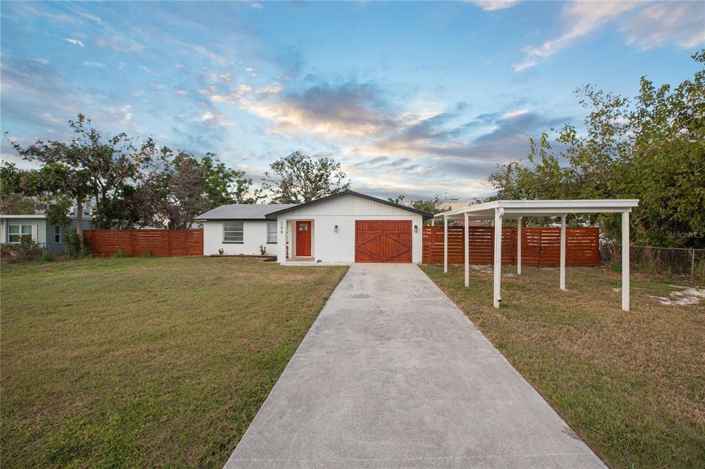 Picture of 208 Palmetto Road W, Nokomis, FL 34275