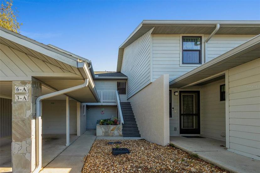 Picture of 636 E Gilchrist Court Unit 6A, Hernando FL 34442