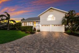 Picture of 1528 43Rd Avenue Drive W, Palmetto, FL 34221