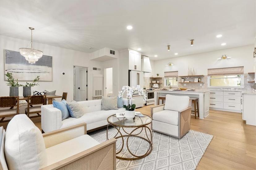 Picture of 535 N Interlachen Avenue Unit 106, Winter Park FL 32789