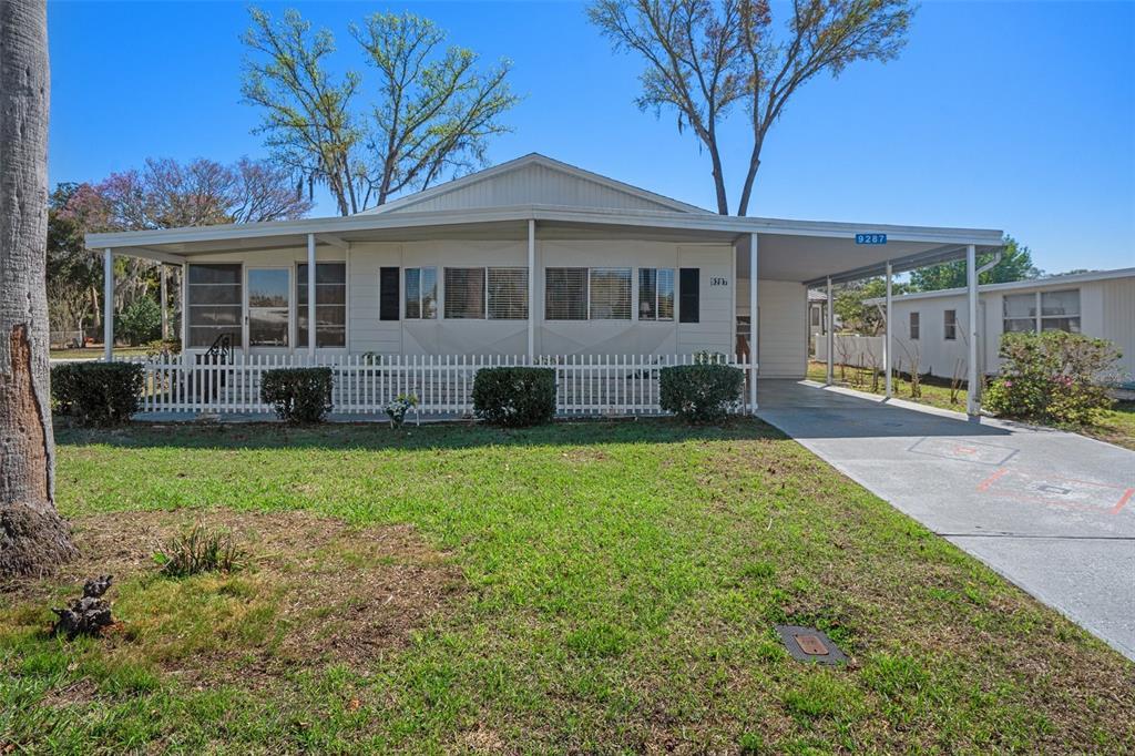 Picture of 9287 Highpoint Boulevard, Brooksville, FL 34613