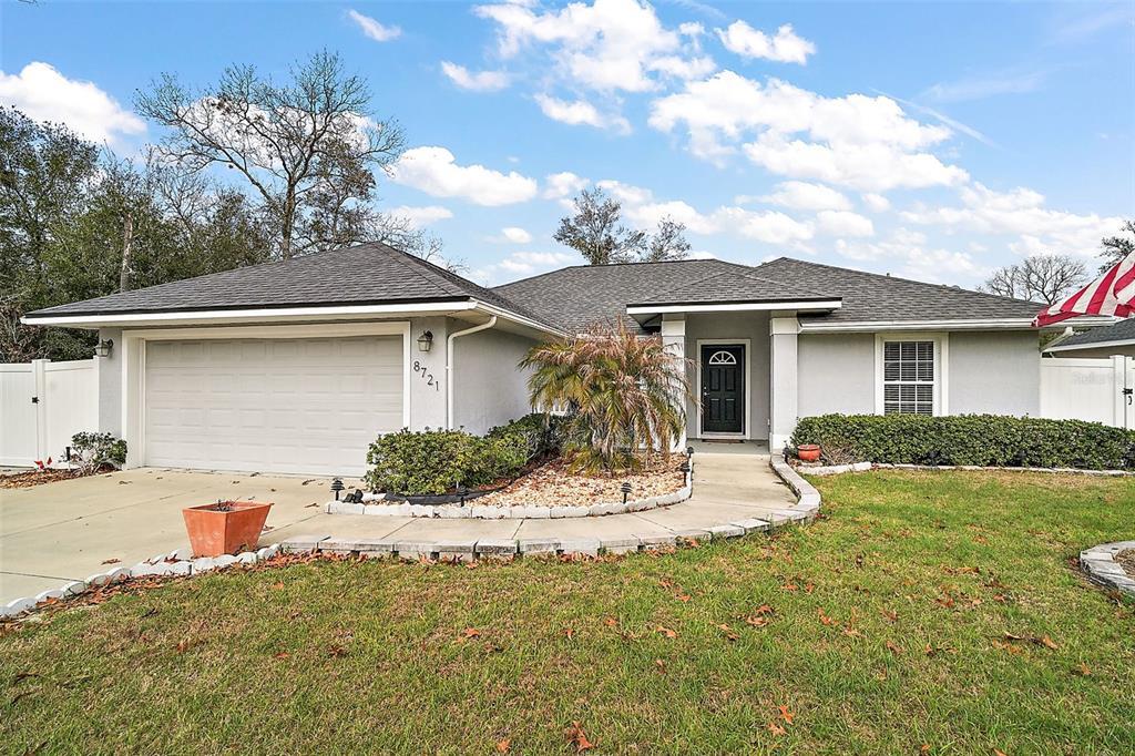Picture of 8721 SE 159Th Place, Summerfield, FL 34491