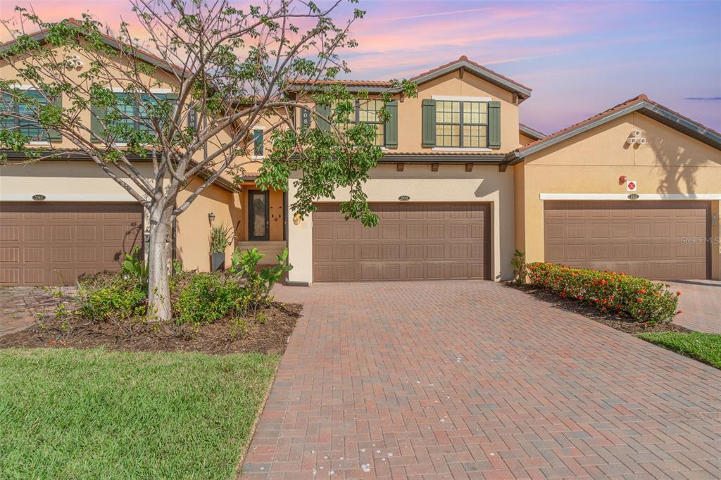 Picture of 10800 Tarflower Drive Unit 202, Venice, FL 34293