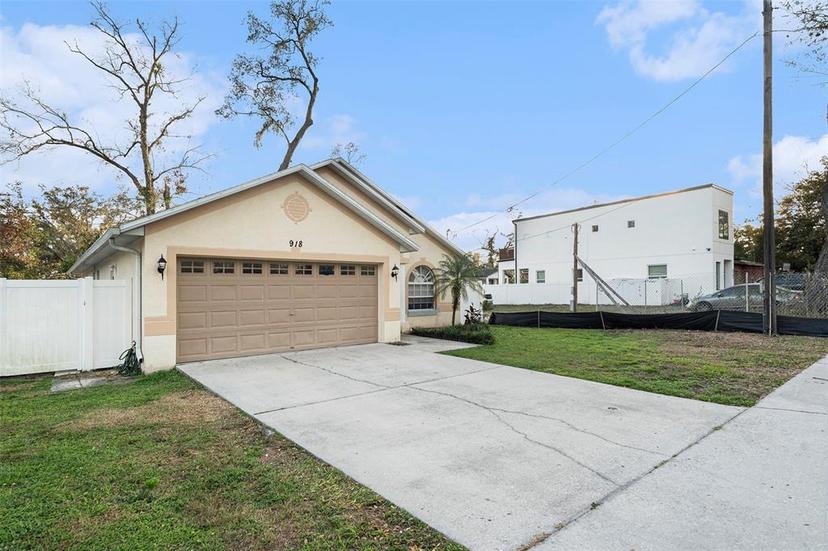 Picture of 918 W Knollwood Street, Tampa FL 33604