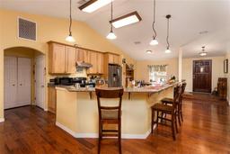 Picture of 6500 NE 32Nd Place, High Springs, FL 32643