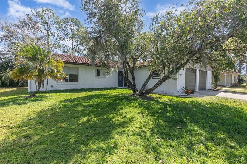 Picture of 10339 Manila Bay Drive, Orlando FL 32821