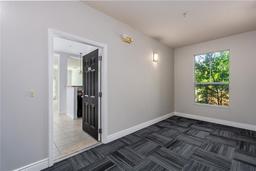 Picture of 1185 SW 9Th Road Unit 314, Gainesville, FL 32601