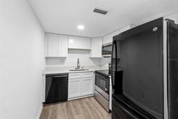 Picture of 711 Russell Lane Unit 238, Brandon, FL 33510