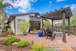 Picture of 101 30Th Avenue N, St Petersburg, FL 33704