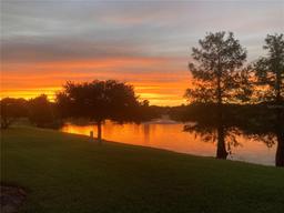 Picture of 5138 Neptune Circle, Oxford, FL 34484