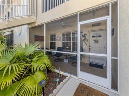 Picture of 800 Gardens Edge Drive Unit 814, Venice, FL 34285