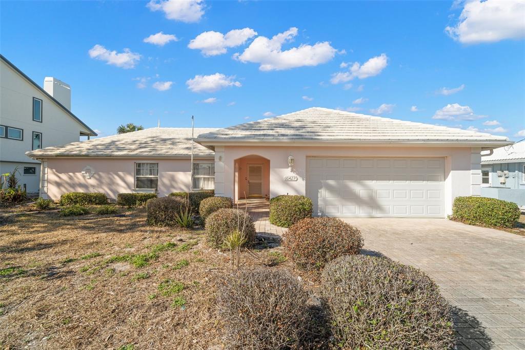 Picture of 10427 Spoonbill Road W, Bradenton, FL 34209